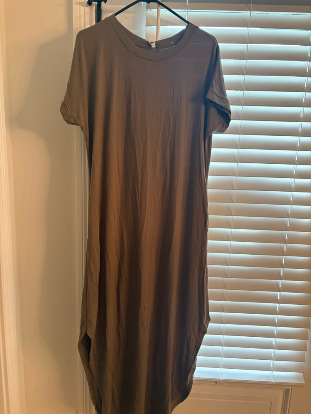 Women's Casual Short Sleeve Midi Dress in Olive